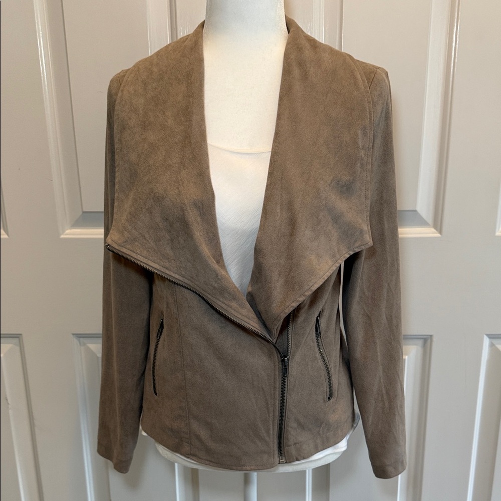 Women's cupcakes & cashmere Tan Faux Suede Jacket Size M